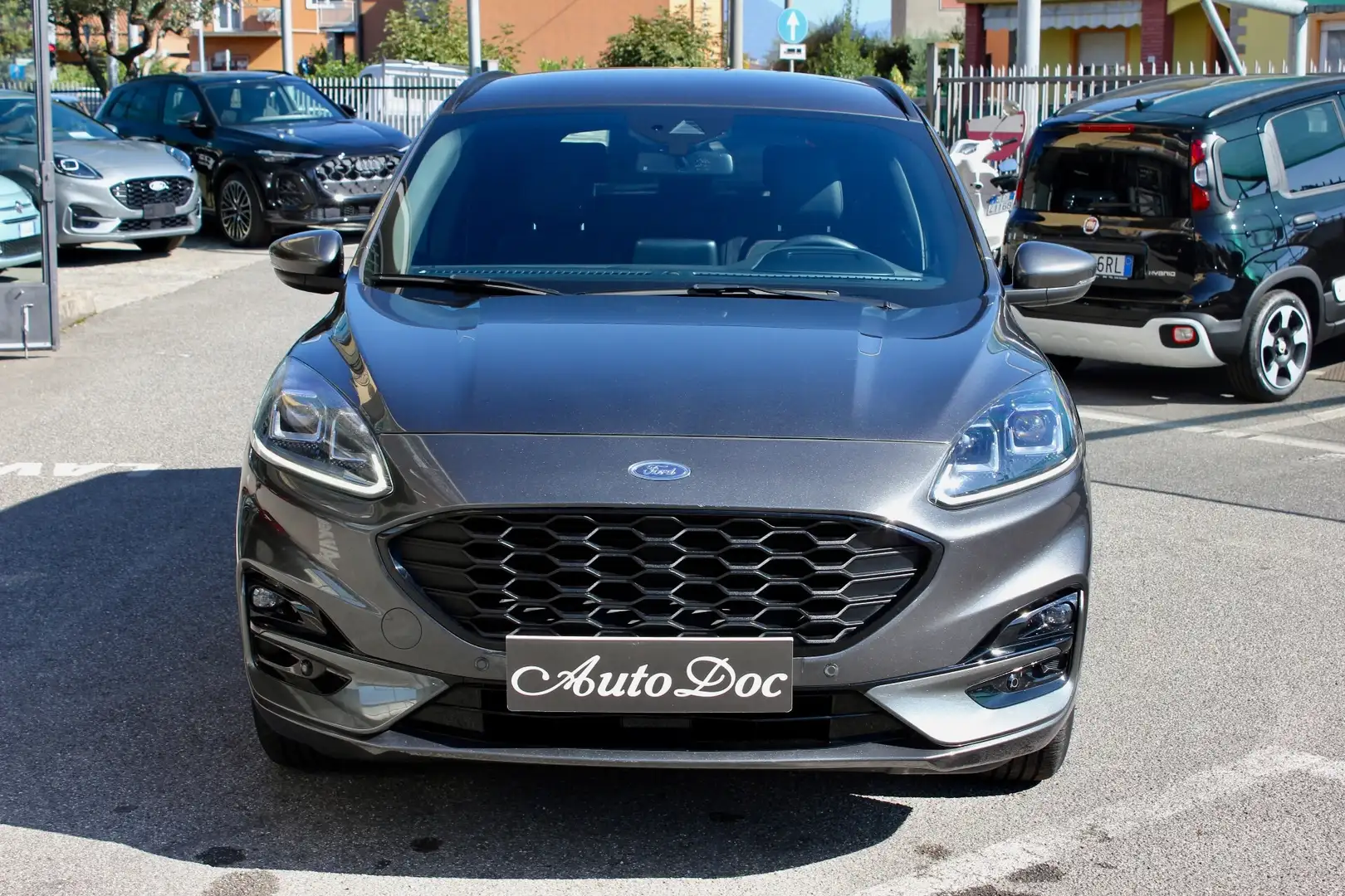 Ford Kuga Kuga 1.5 EcoBlue 120 CV 2WD ST-Line X Gris - 2
