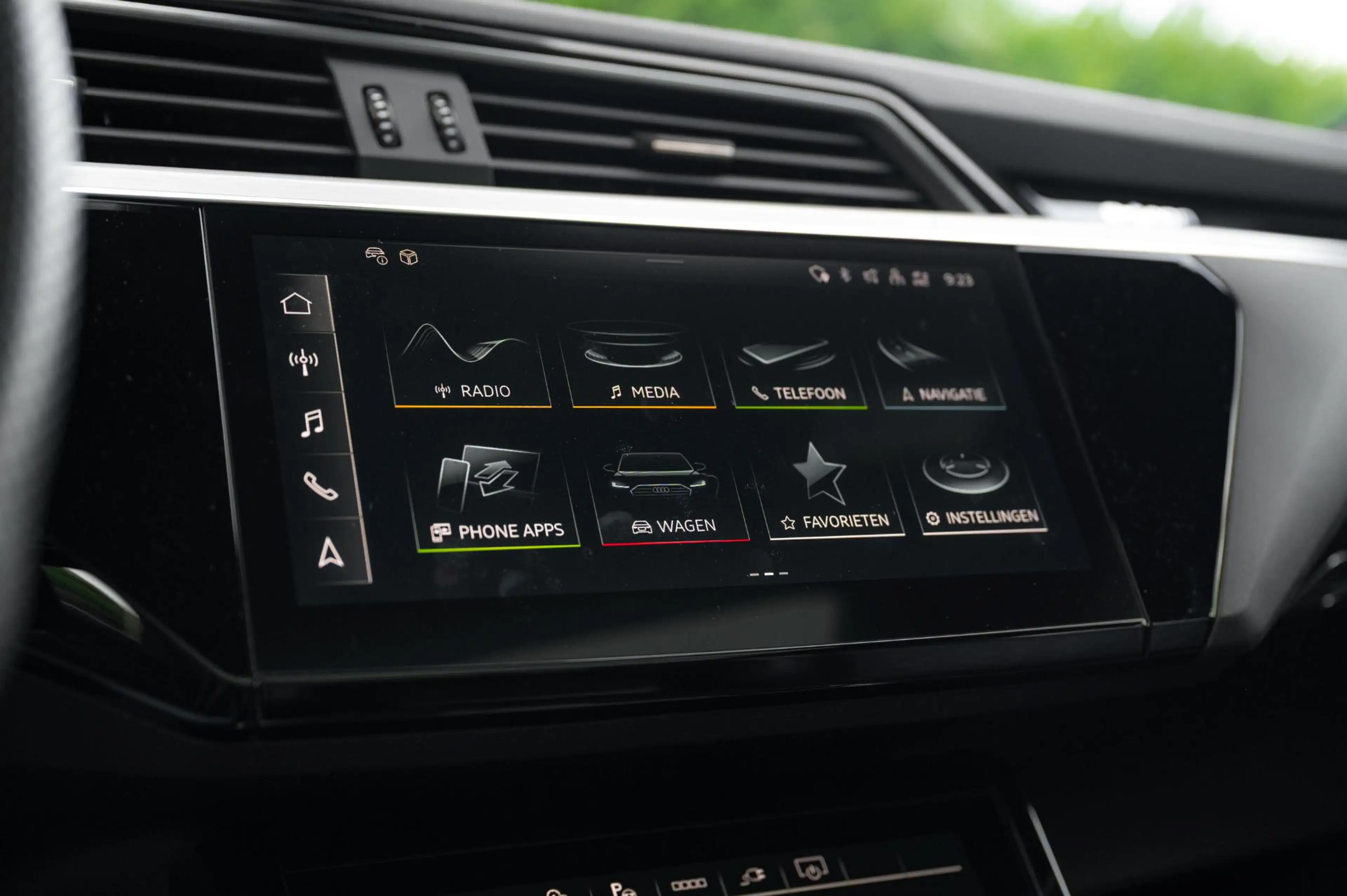 Audi Q8 e-tron 55 quattro S-Line |98,6%|ACC|360|HUD|Luchtvering — photo 17