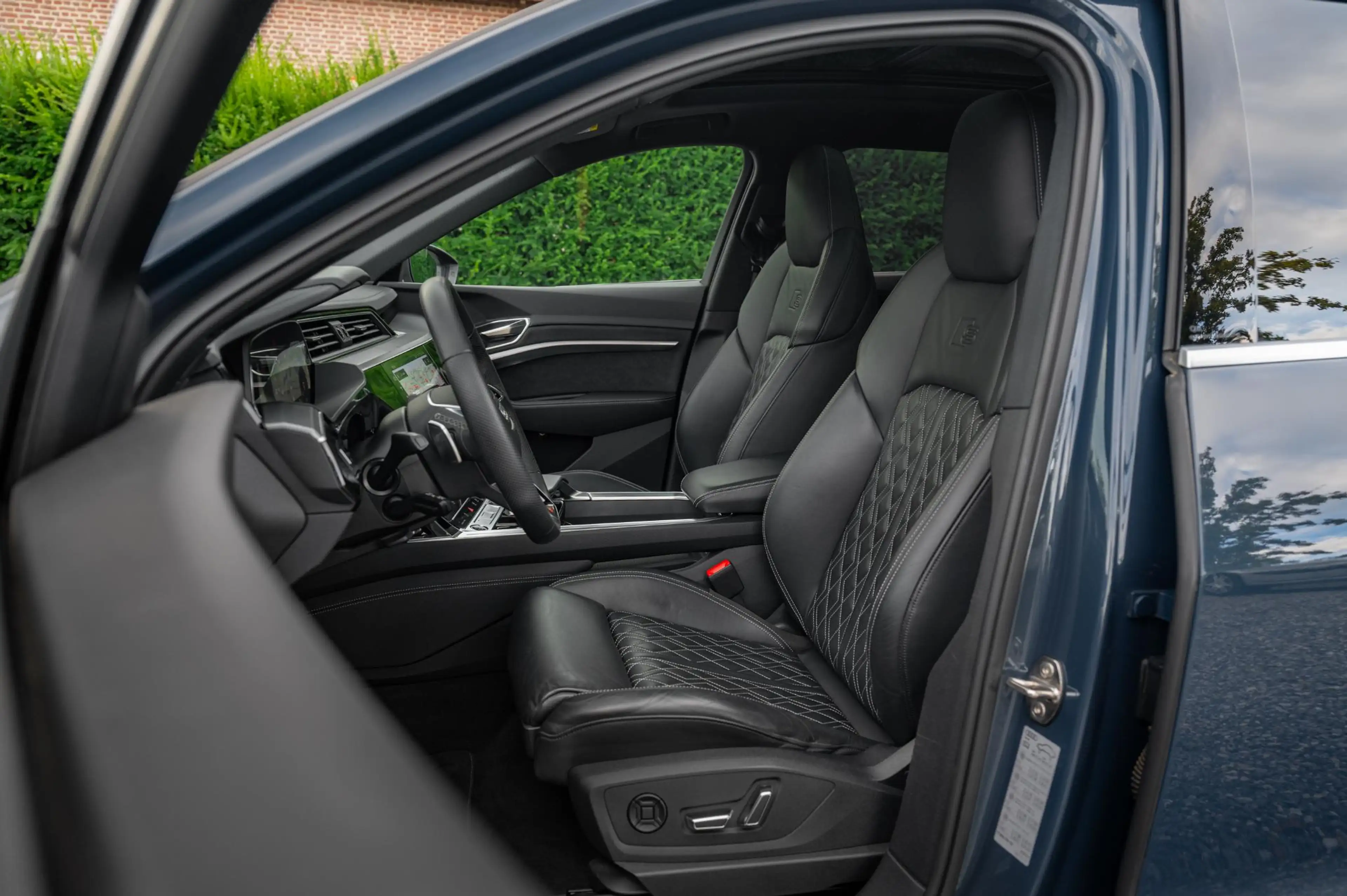 Audi Q8 e-tron 55 quattro S-Line |98,6%|ACC|360|HUD|Luchtvering — photo 5