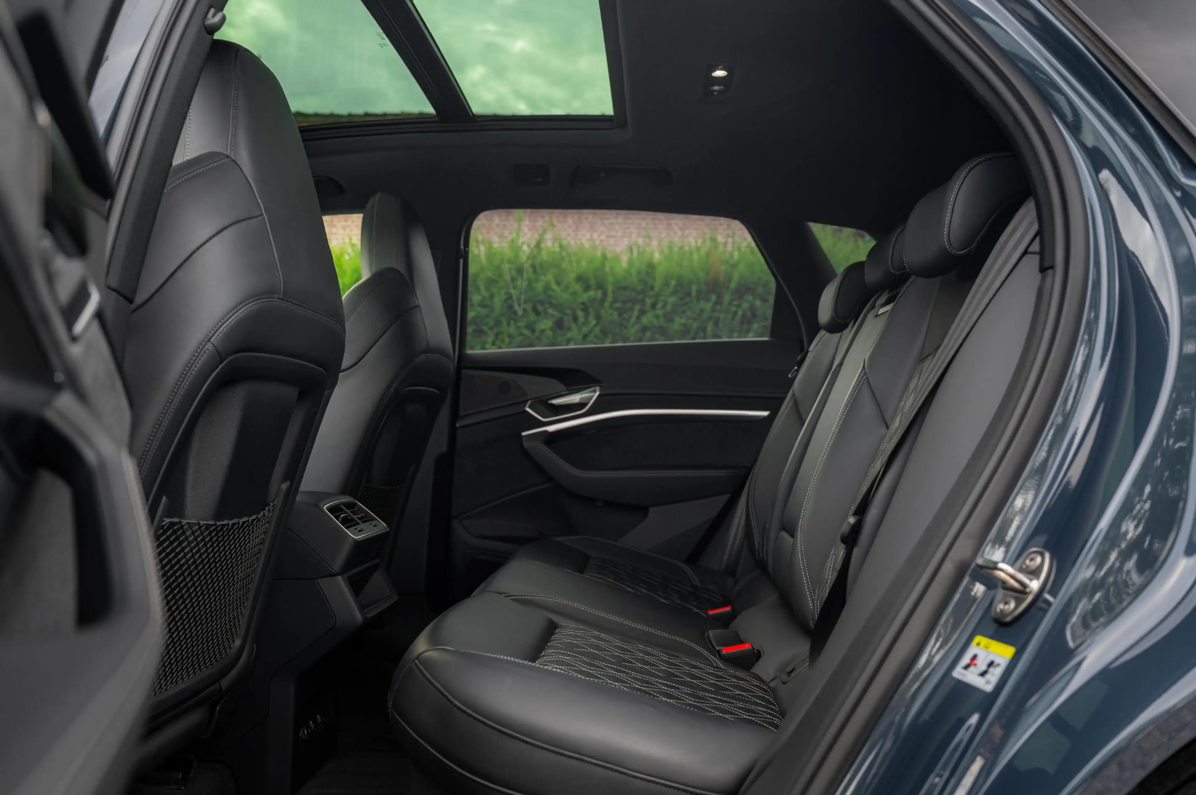 Audi Q8 e-tron 55 quattro S-Line |98,6%|ACC|360|HUD|Luchtvering — photo 8