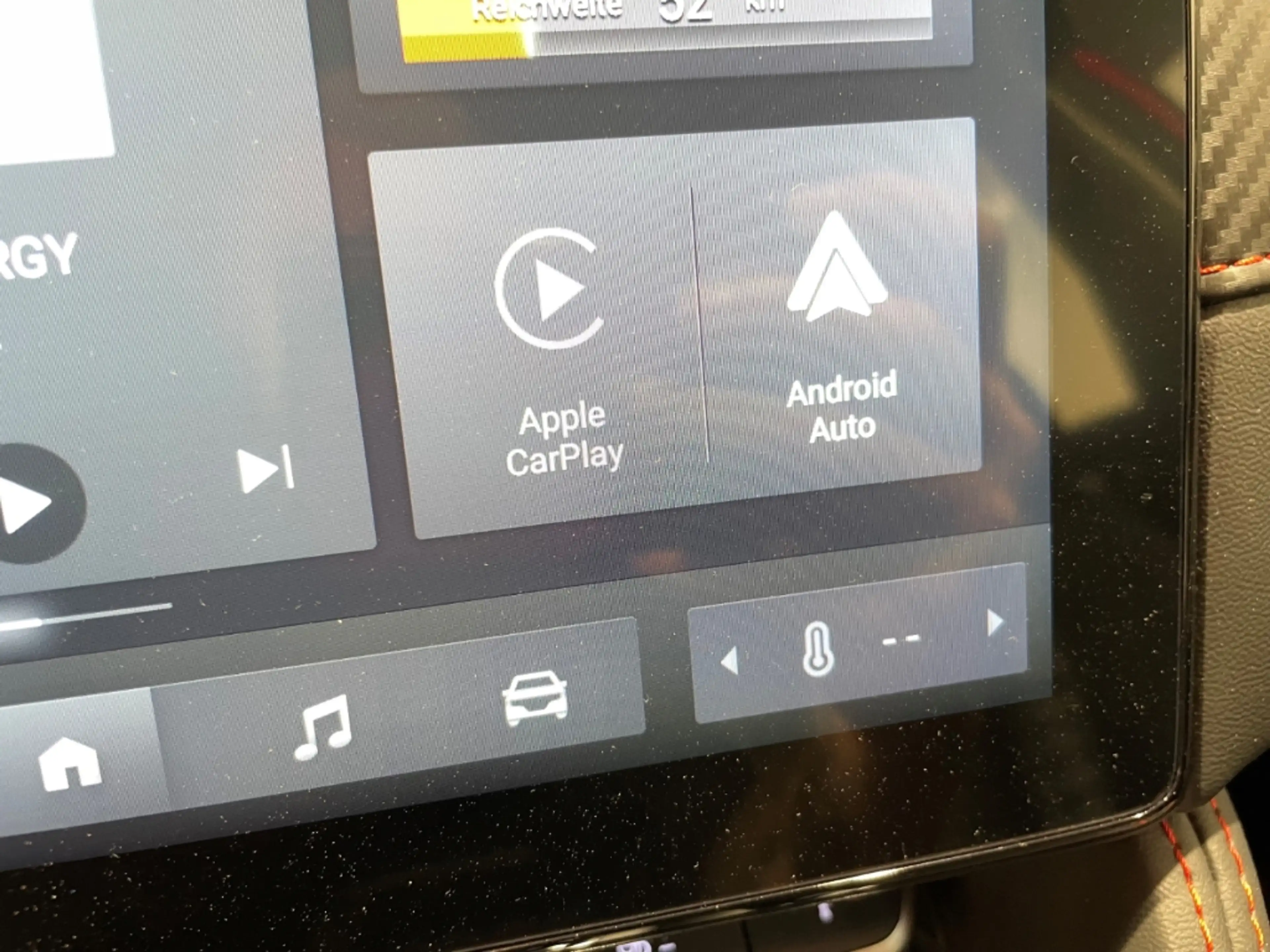 MG ZS EV Comfort Klima Navi LED ACC Rückfahrkamera — photo 10