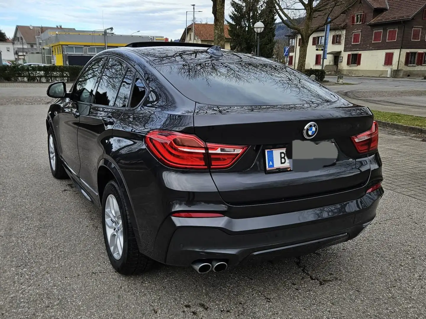 BMW X4 M X4 xDrive 30d M Sport Aut. M Sport Szary - 2