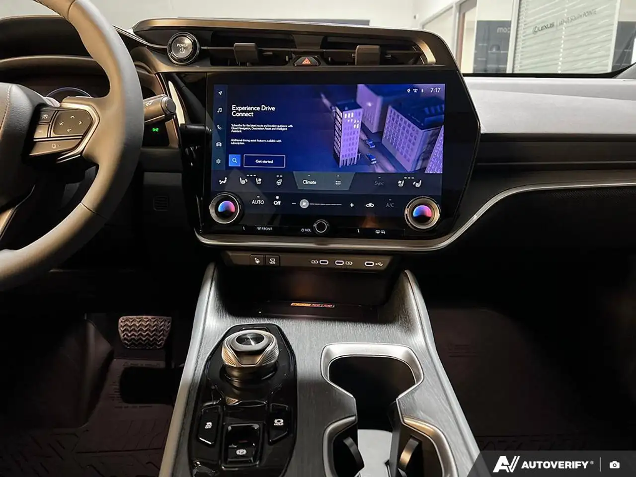 Lexus RZ снимка Lexus RZ