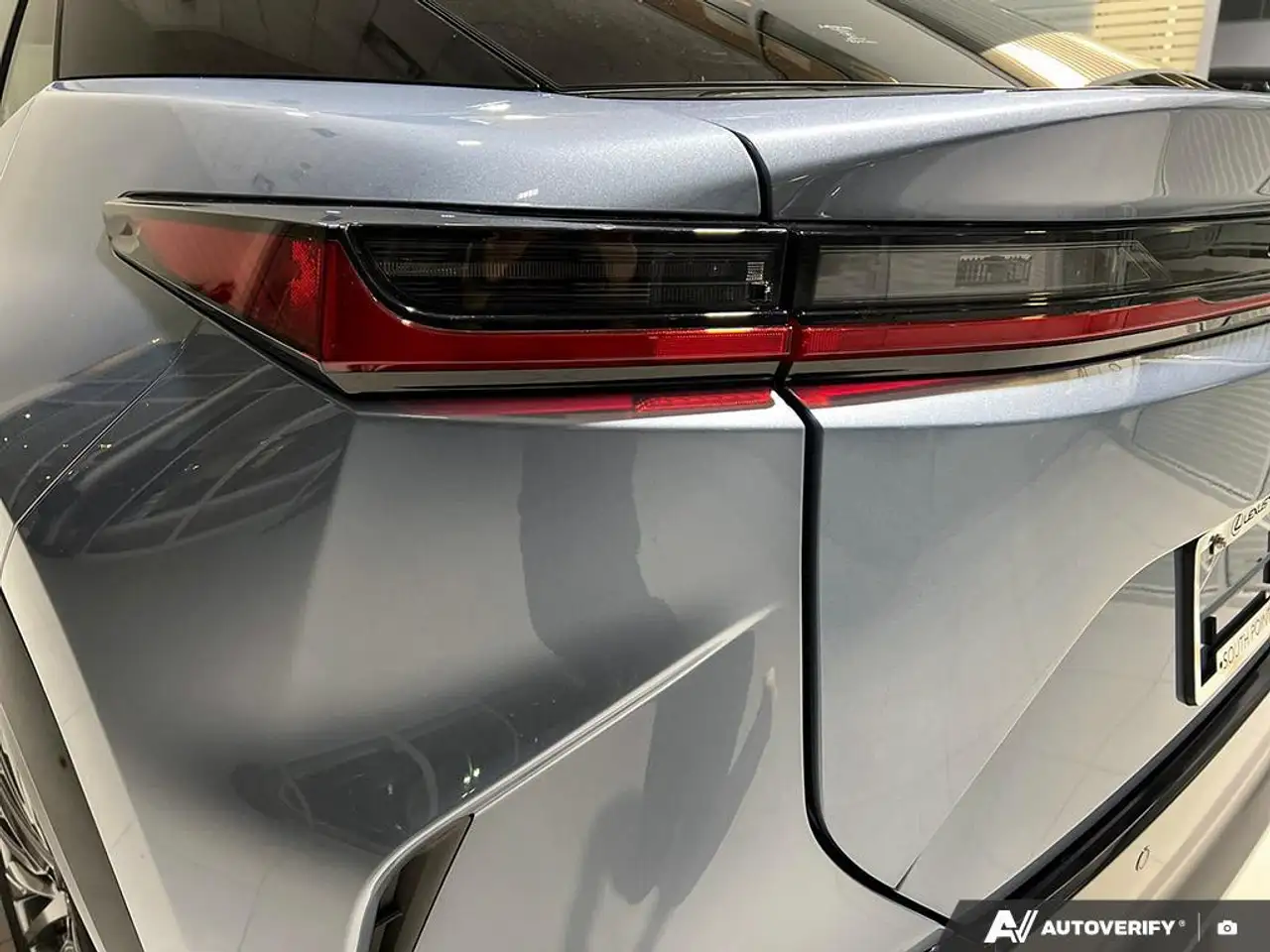 Lexus RZ снимка Lexus RZ