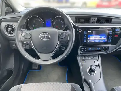 Annonce voiture d'occasion Toyota Auris - CARADIZE