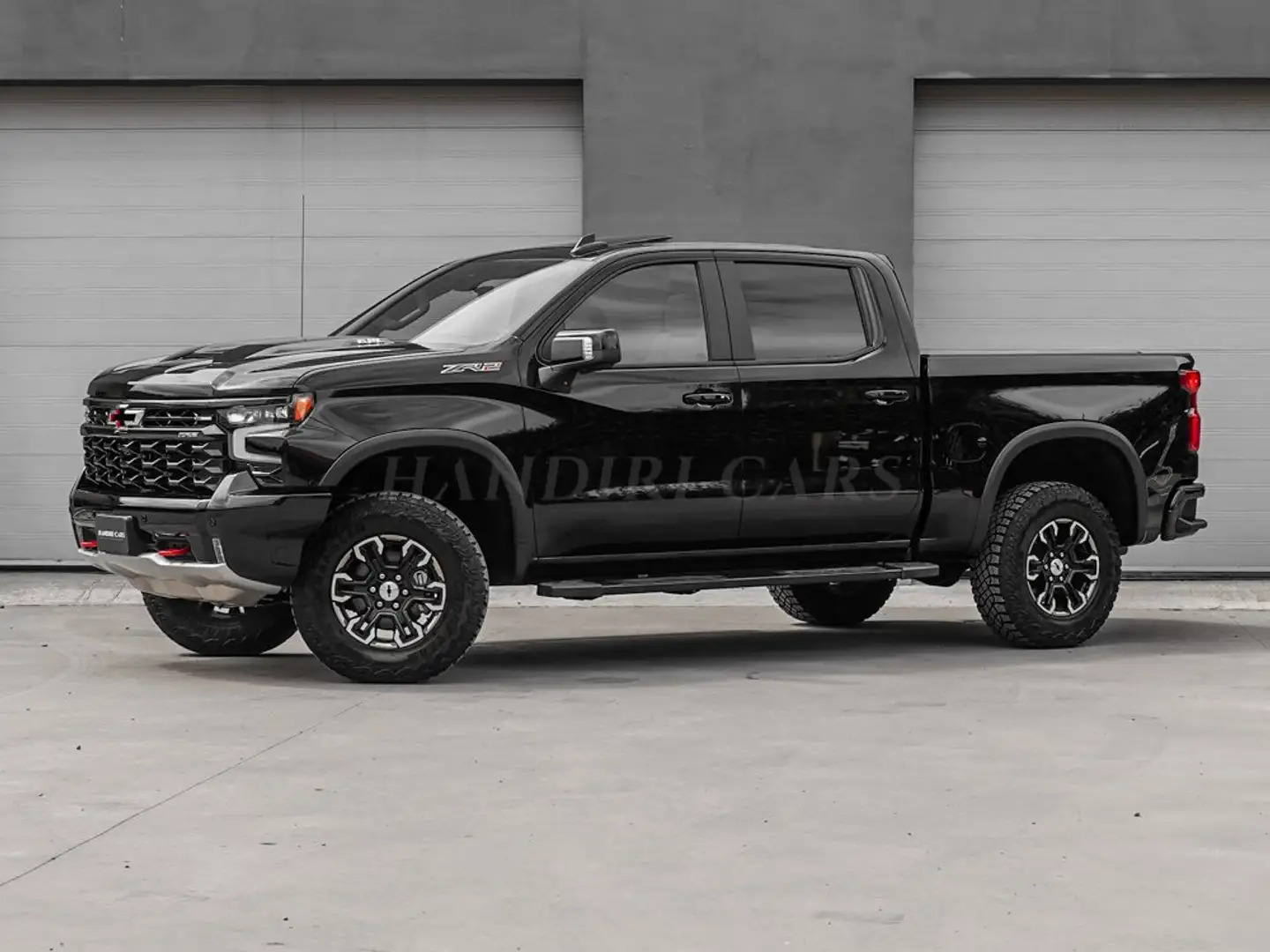 Chevrolet Silverado 2025 Chevrolet Silverado 1500 ZR2 € 74500 Zwart - 1