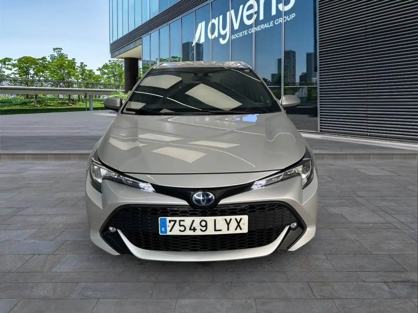 Toyota Corolla Touring Sports 125H Business Plus Gris - 2