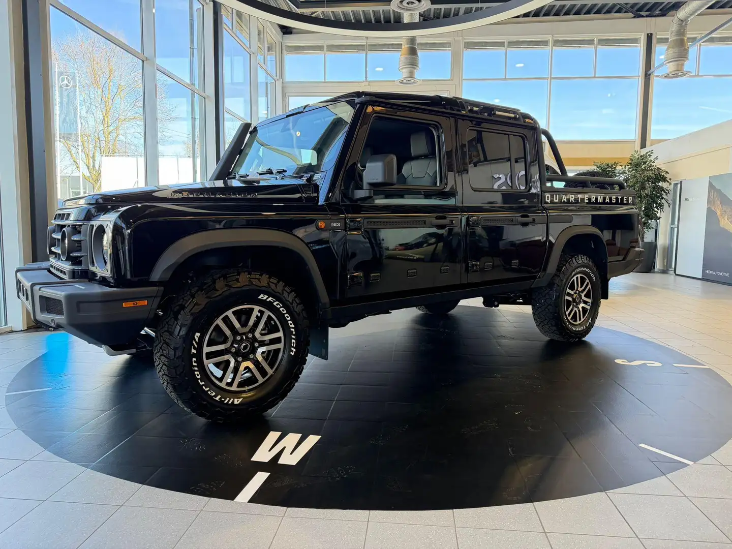 Ineos Sonstige Quartermaster 5 St 3.0L TwTurbo Diesel Trialmaster Schwarz - 2