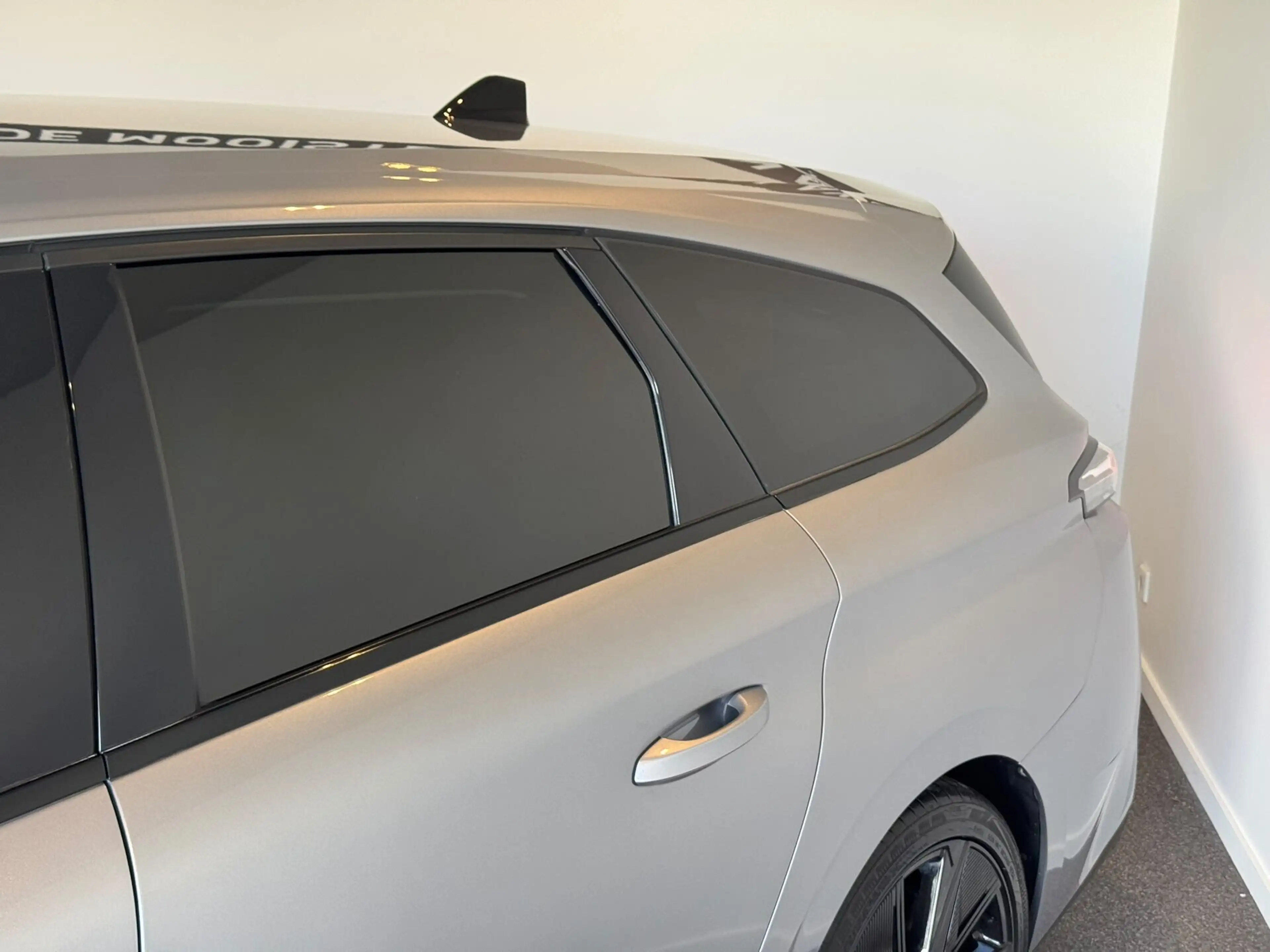 Peugeot 308 e-308 SW Allure EV 54 kWh — photo 10