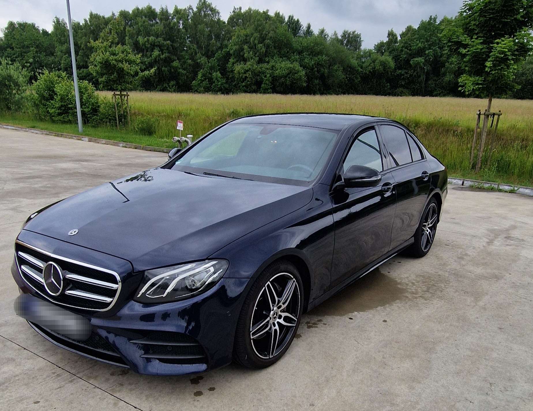 Second hand Mercedes Benz E-Class 