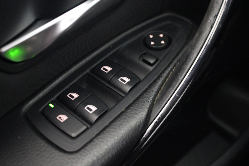 BMW 316 3-serie Touring 316i Executive — photo 15
