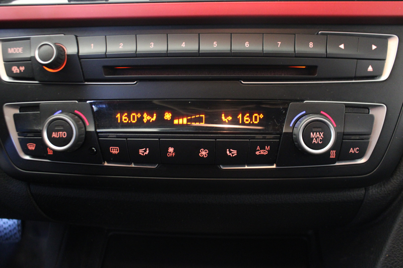 BMW 316 3-serie Touring 316i Executive — photo 14