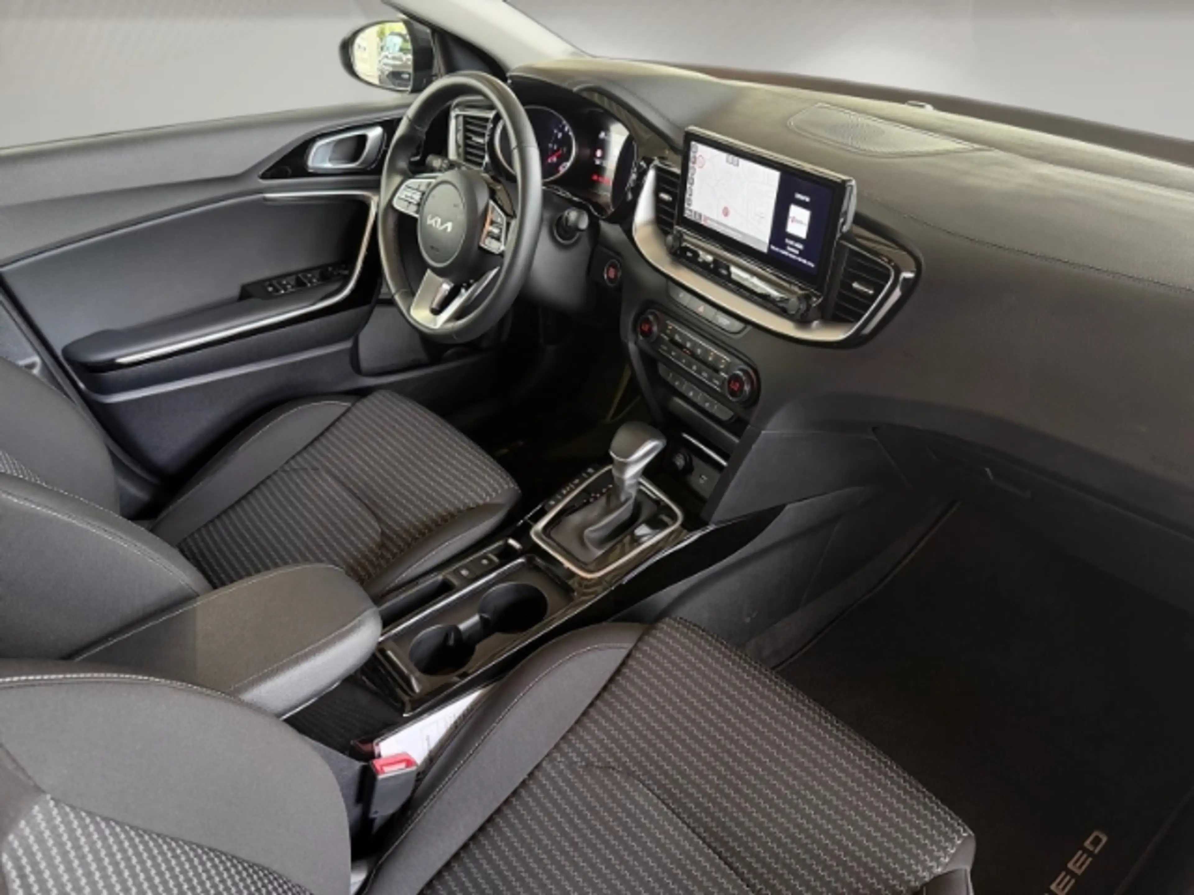Kia Ceed SW / cee'd SW Sportswagon Edition 1.5 T-GDI Ultimate Navi+Sitzhe — photo 14