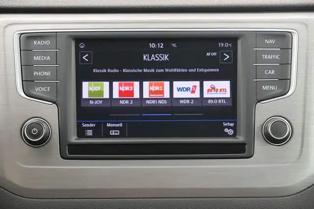 Volkswagen Golf Sportsvan view 21