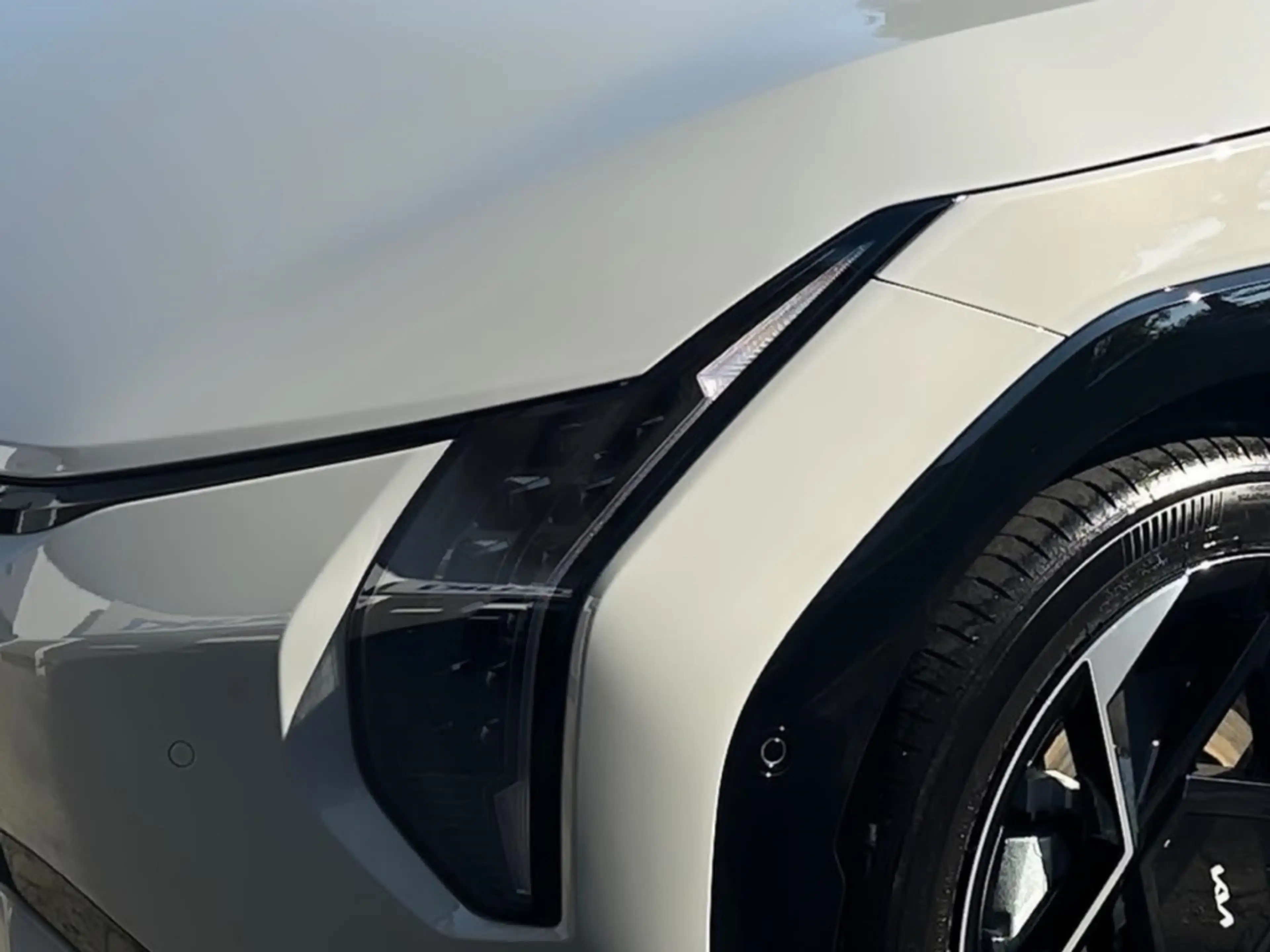 Kia EV4 81,4 kWh GT-Line PANORAMA COMFORT DRIVEWISE — photo 10