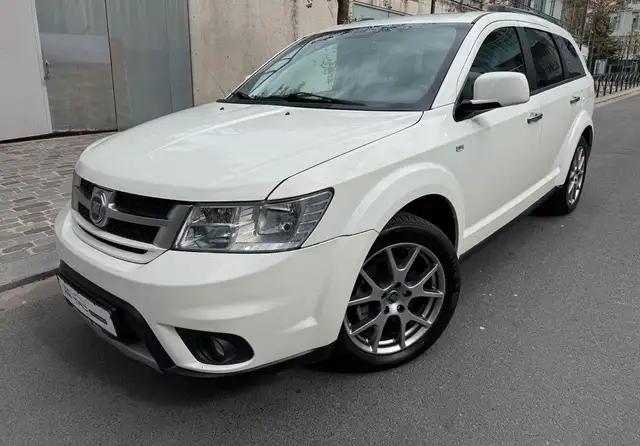 Fiat Freemont 2.0 16V MULTIJET 170 LOUNGE 4X4 BVA 7 places