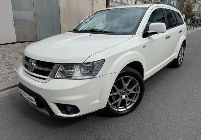 Fiat Freemont 2.0 16V MULTIJET 170 LOUNGE 4X4 BVA 7 places