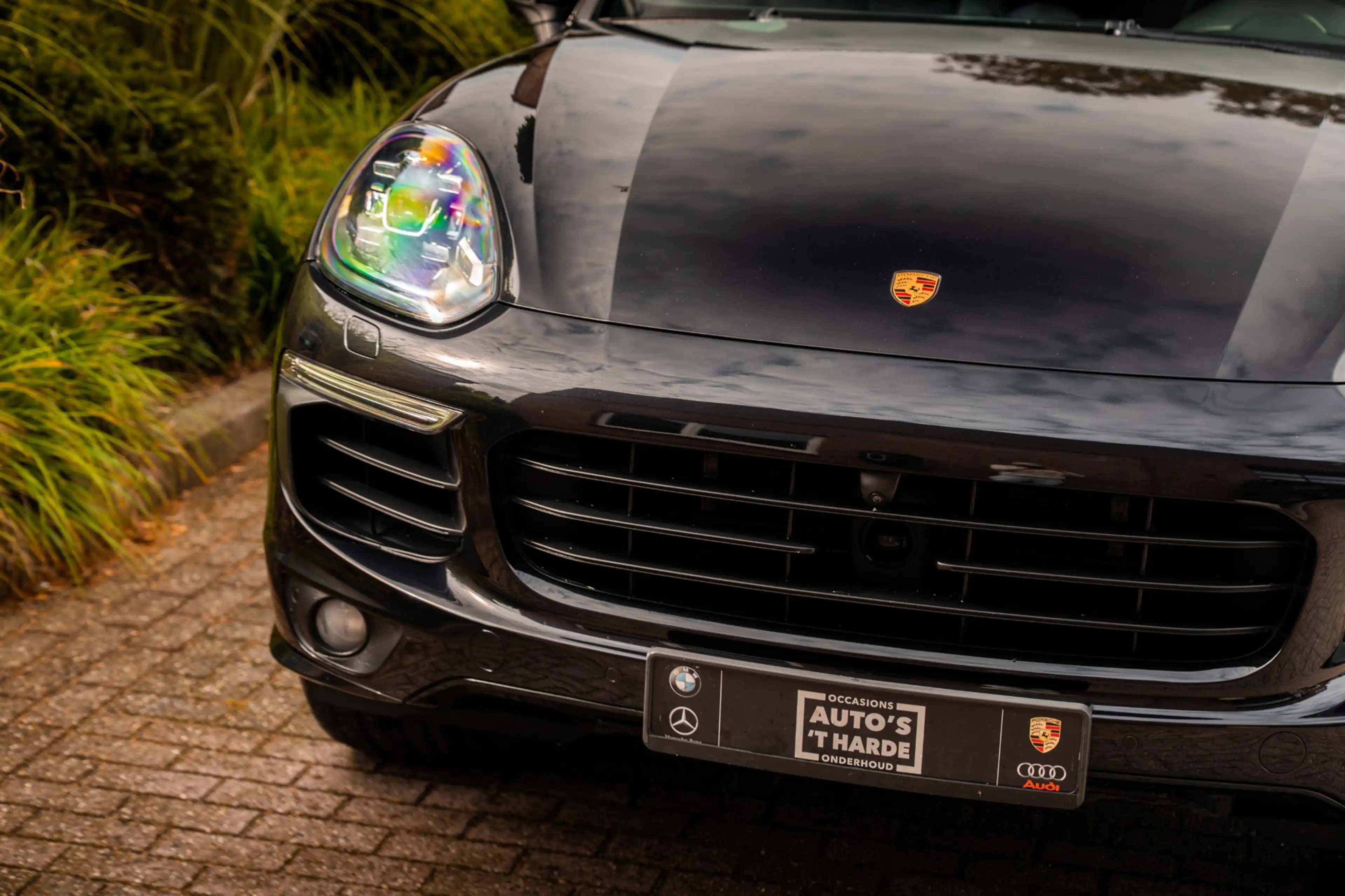 Porsche Cayenne 3.0 S E-Hybrid 416 PK Adaptive Sport Chrono Trekha — photo 41
