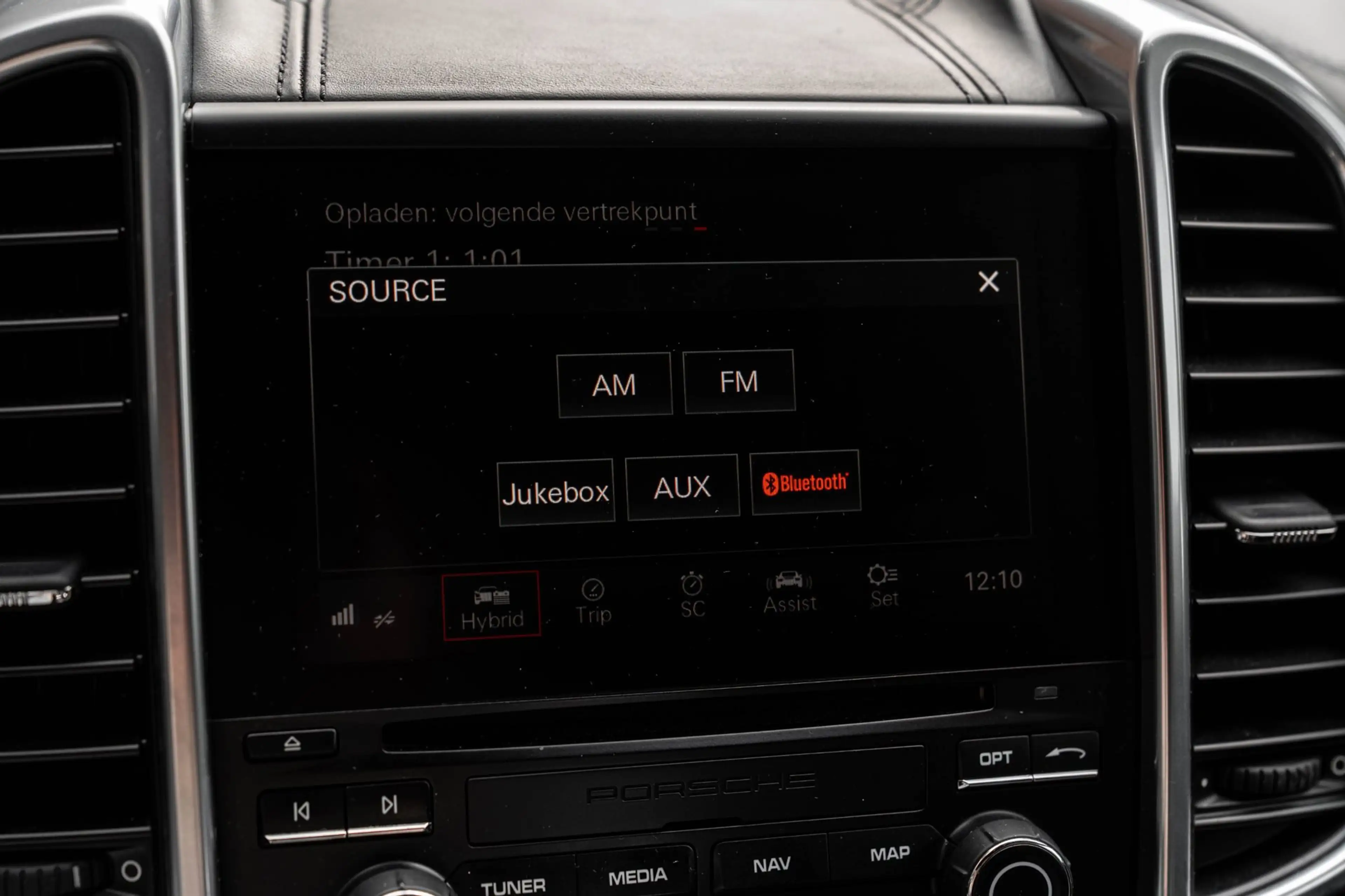 Porsche Cayenne 3.0 S E-Hybrid 416 PK Adaptive Sport Chrono Trekha — photo 26
