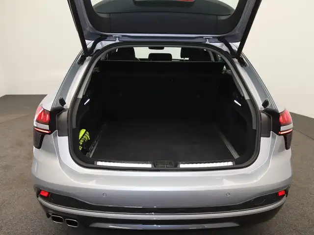 Audi A6 view 8