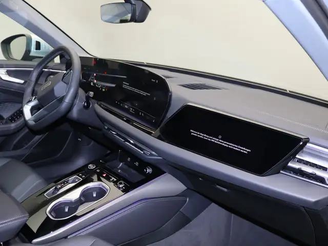 Audi A6 view 9
