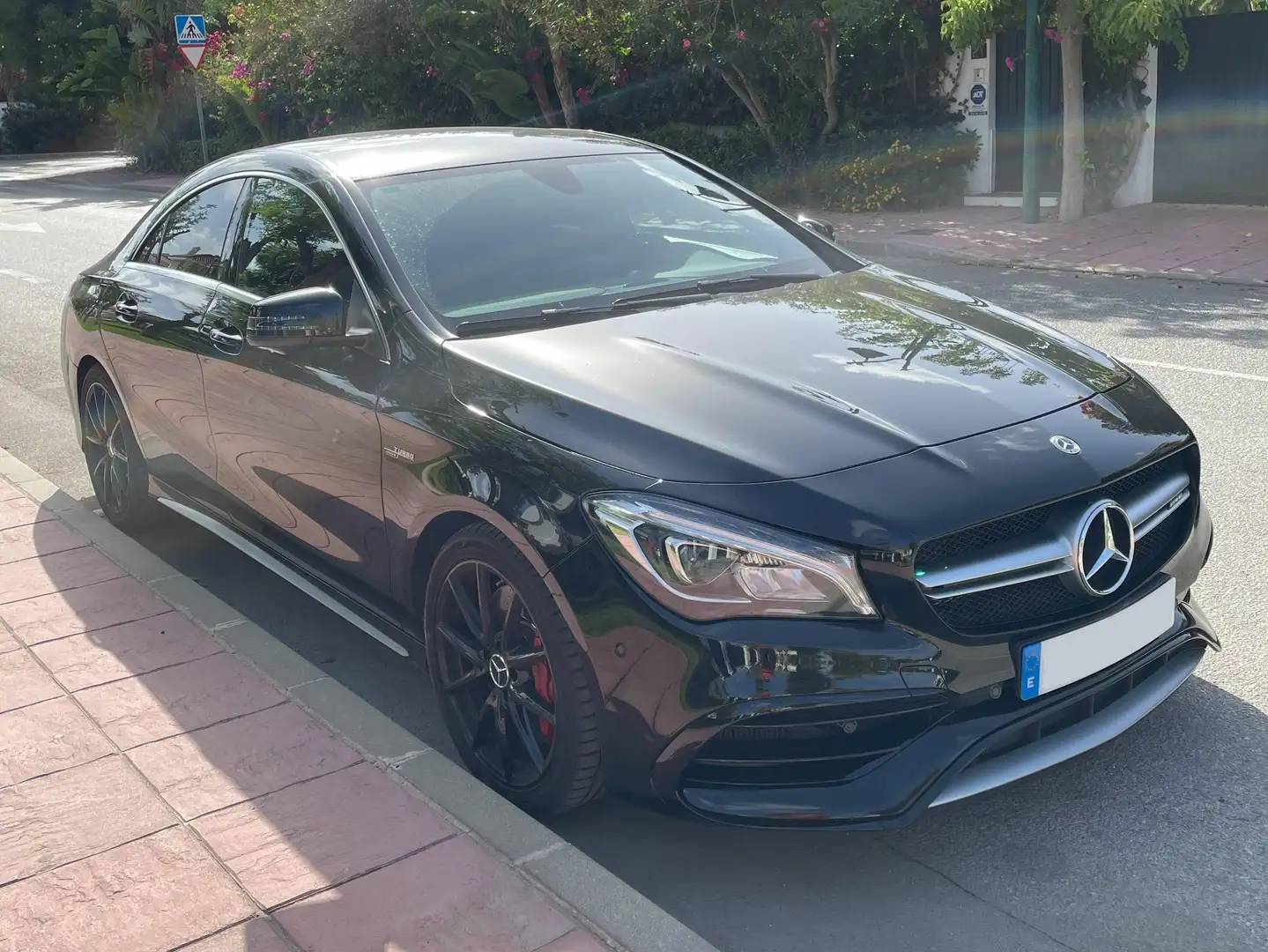 Mercedes-Benz CLA 45 AMG CLA 45 AMG 4Matic 7G-DCT AMG Negru - 1