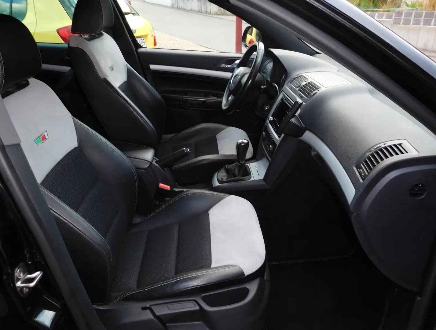 Skoda Octavia 2.0 TDI CR DPF RS 170 PS - 2