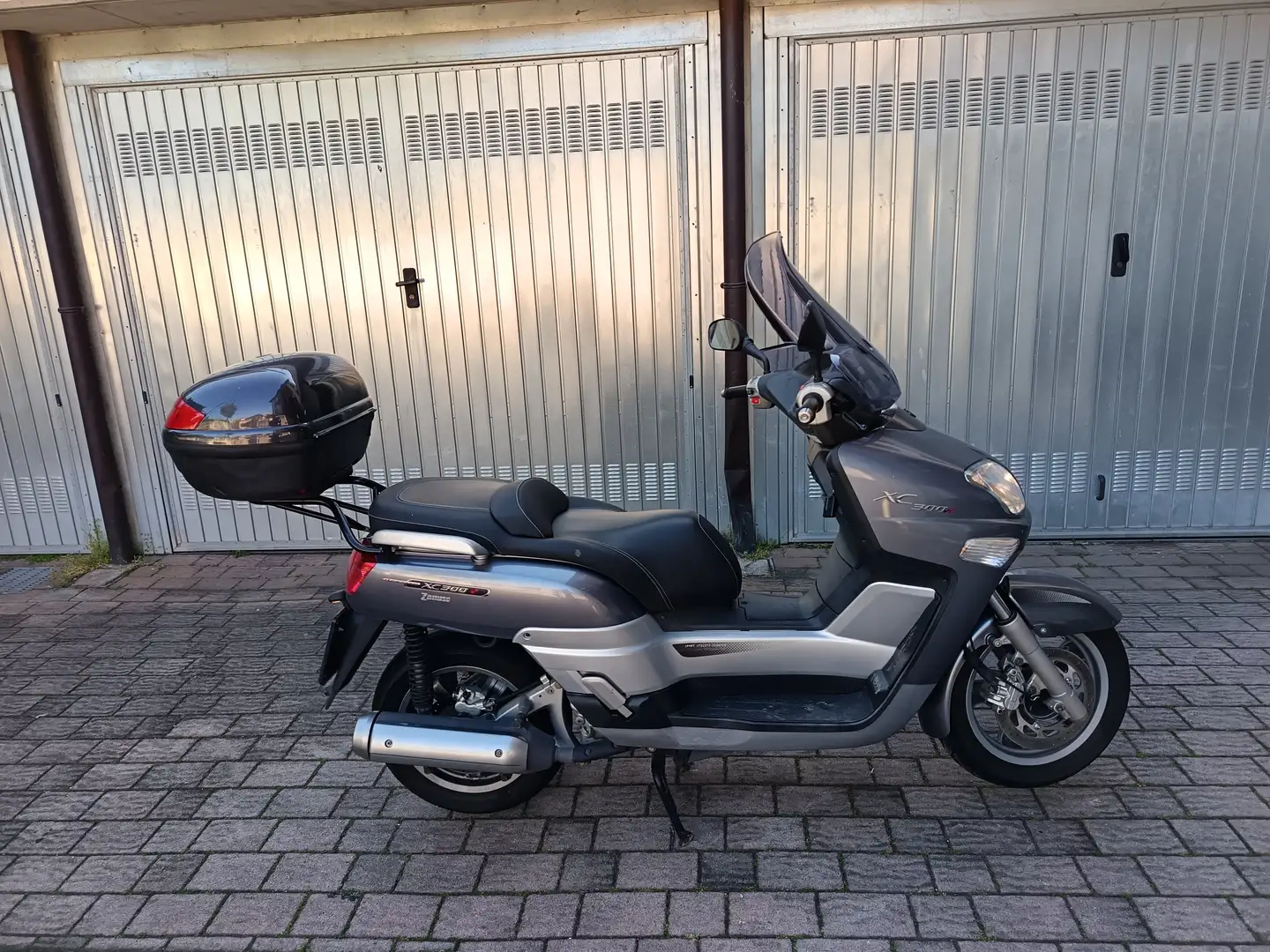 Yamaha Versity 300 XC300 Grigio - 2