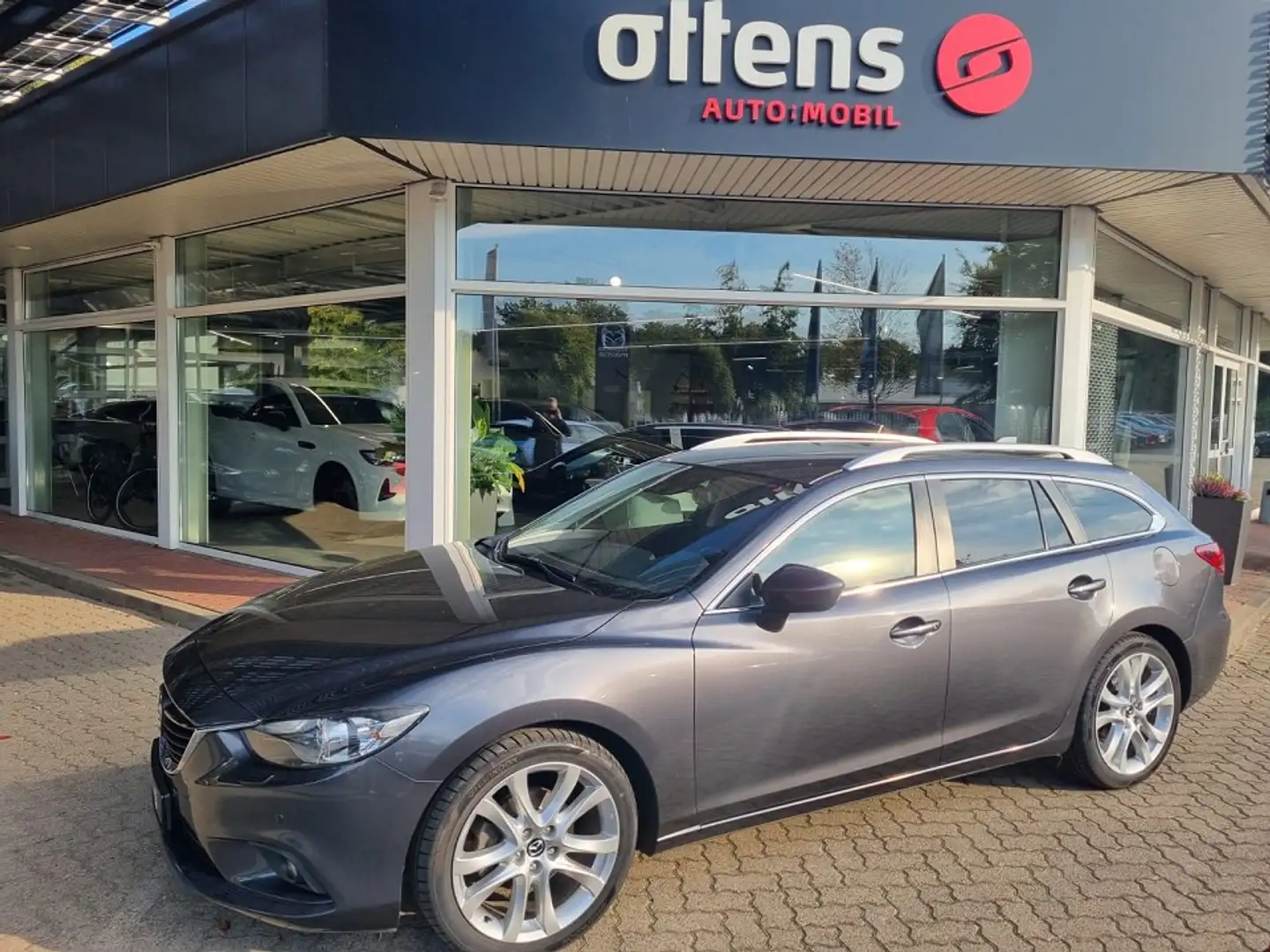 Mazda 6 SK 2.0AT Center-Line,Touring,Technik,AHK Gris - 1