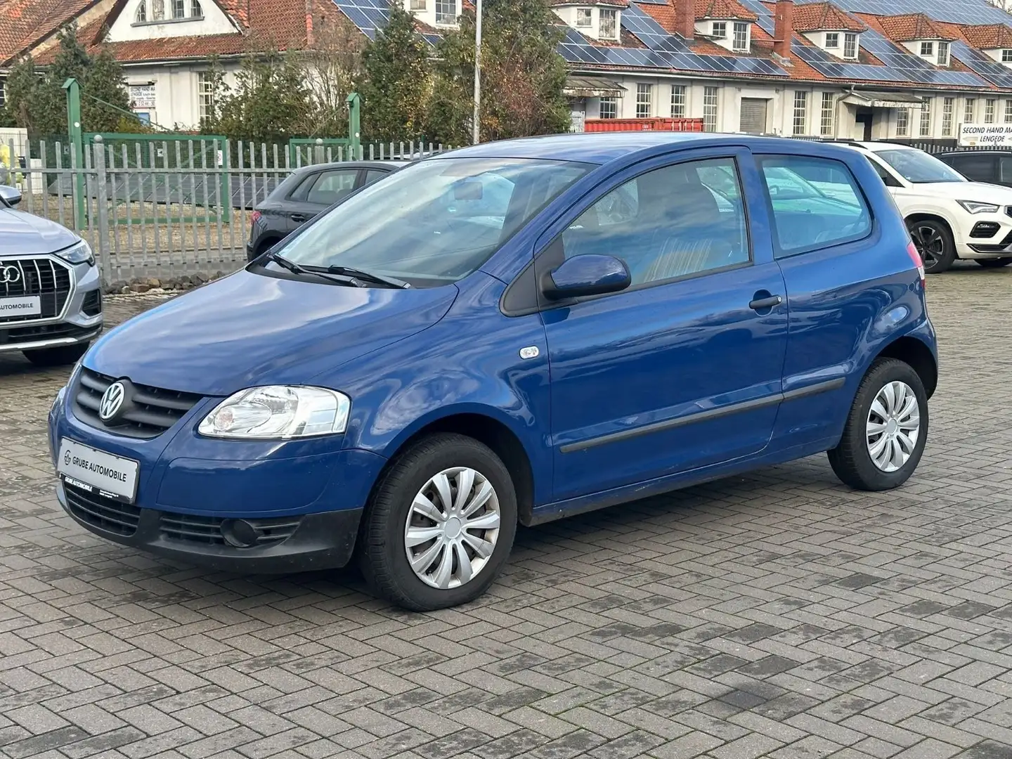 Volkswagen Fox Basis 1.2 Edition Blau Blau - 1