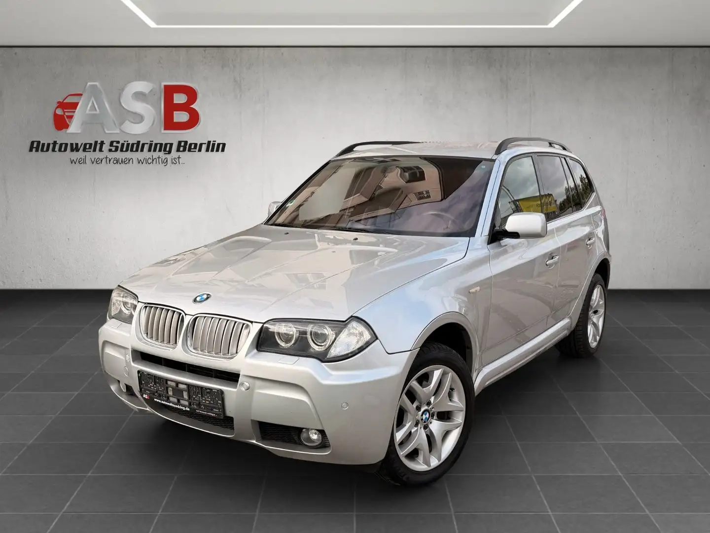 BMW X3 3.0sd M Sportpaket 2.Besitz Leder*Klimaaut.* Silber - 1