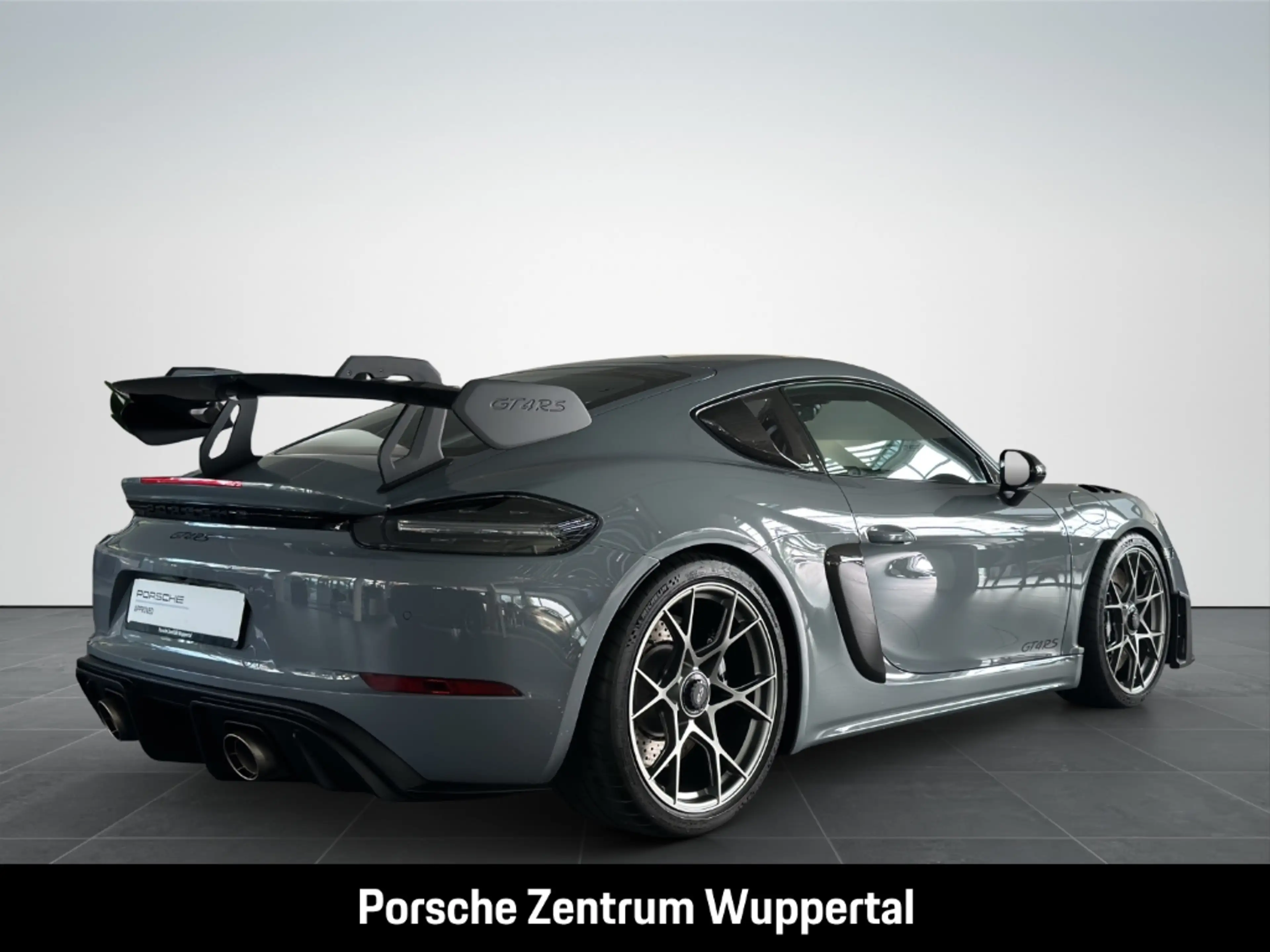 Porsche Cayman 718 GT4 RS — photo 5