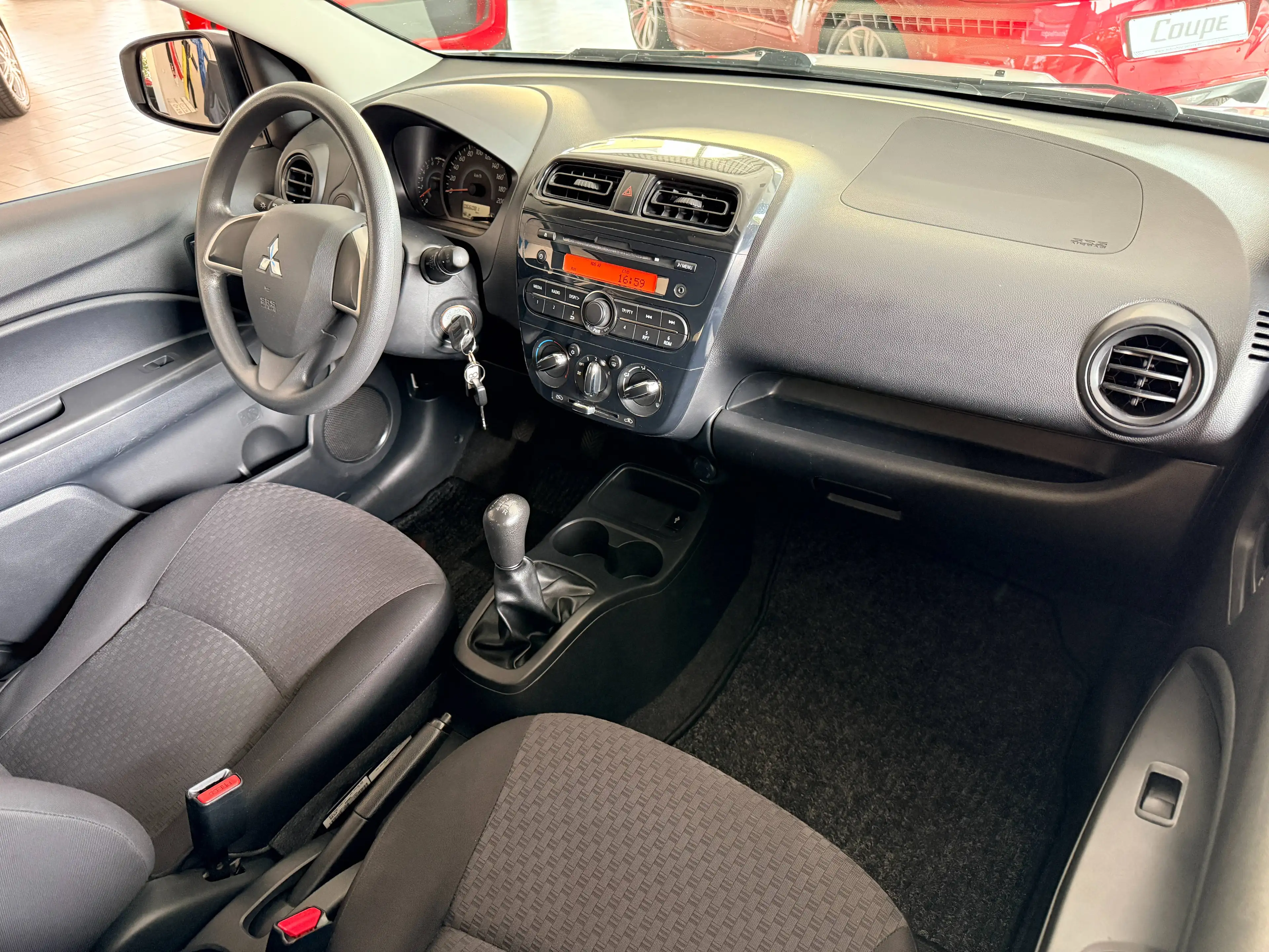 Mitsubishi Space Star 1.0 *DIAMANT EDITION* — photo 10