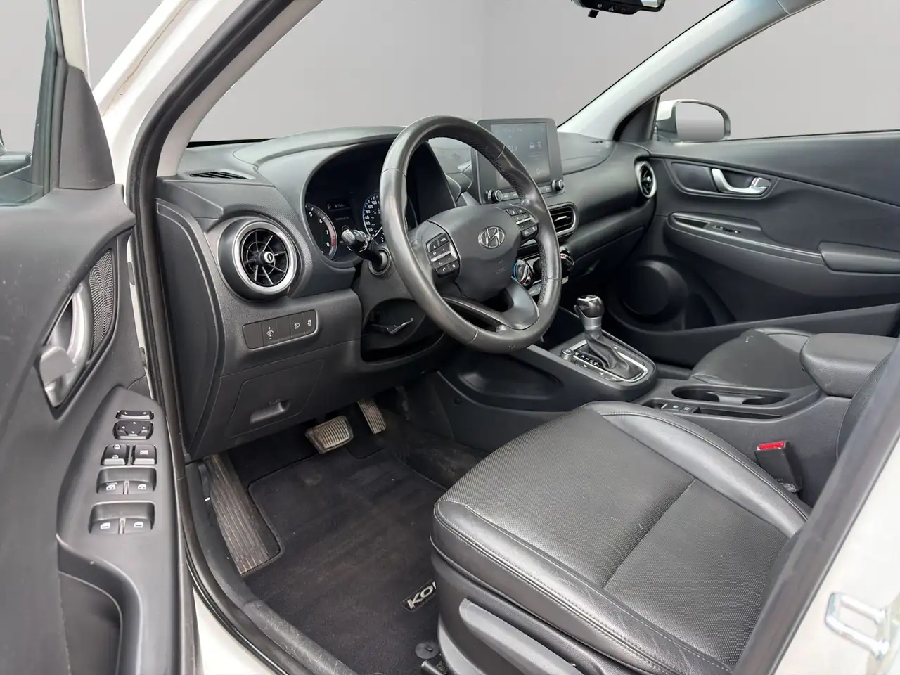 Hyundai KONA photo Hyundai KONA