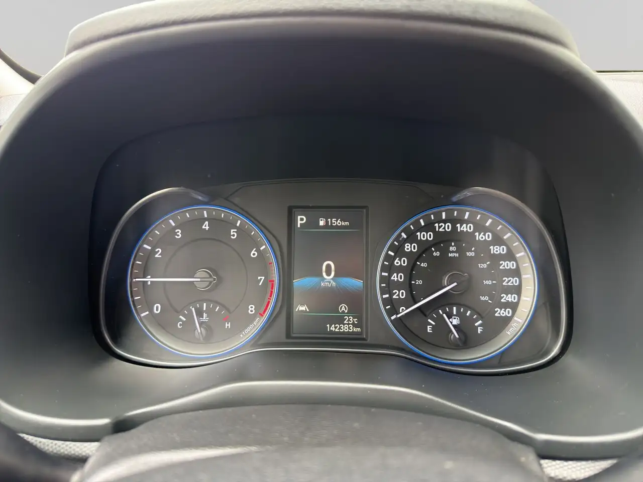 Hyundai KONA photo Hyundai KONA