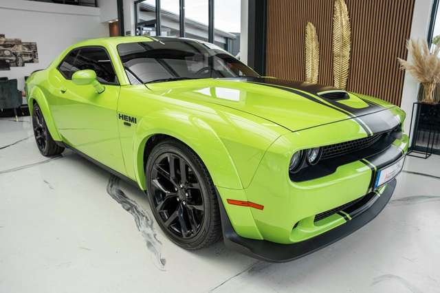 Dodge Challenger 5,7 HEMI V8 Widebody Leder Top