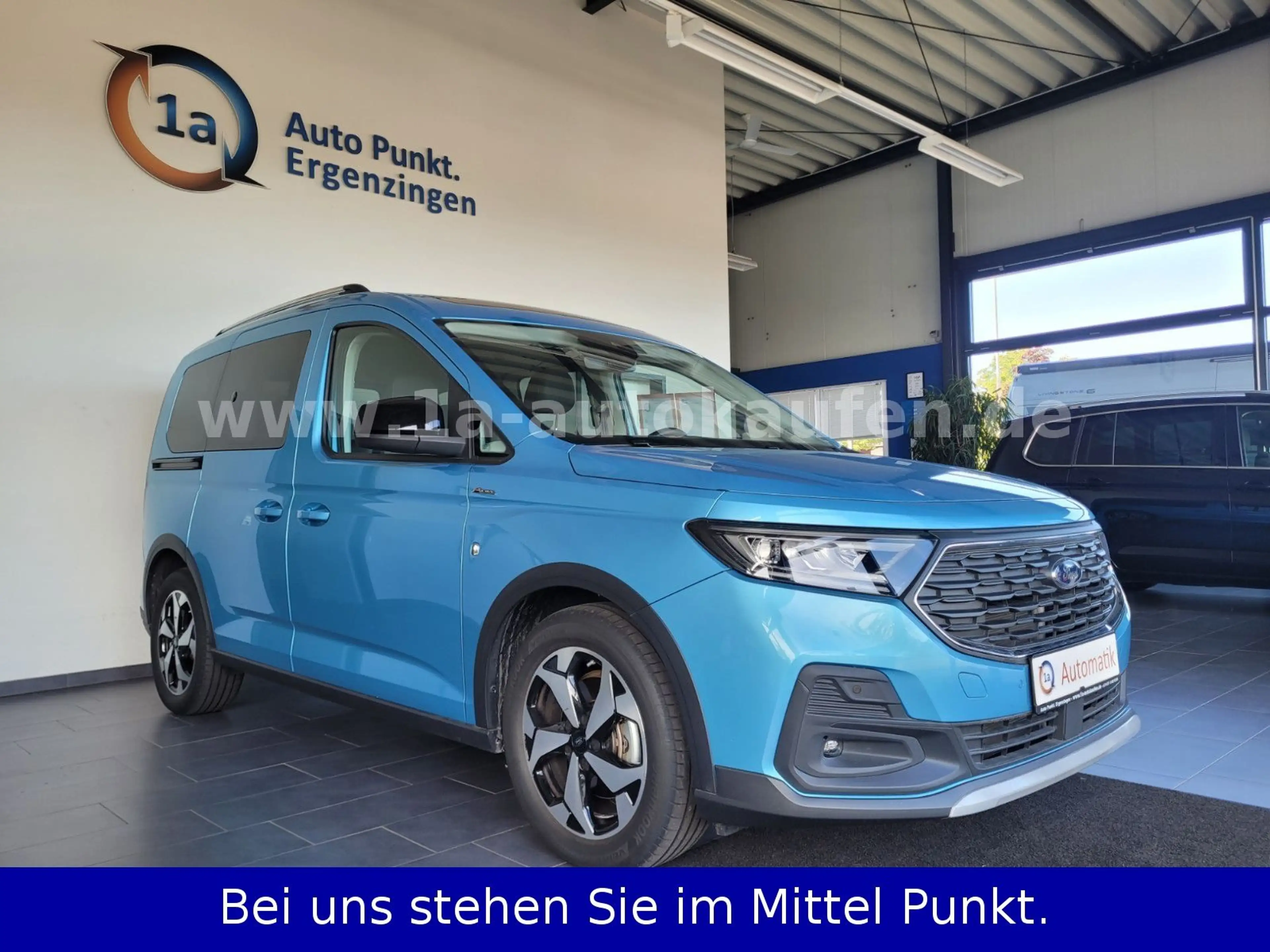 Ford Tourneo Connect L1 Plug-in Hybrid Active m. AHK
