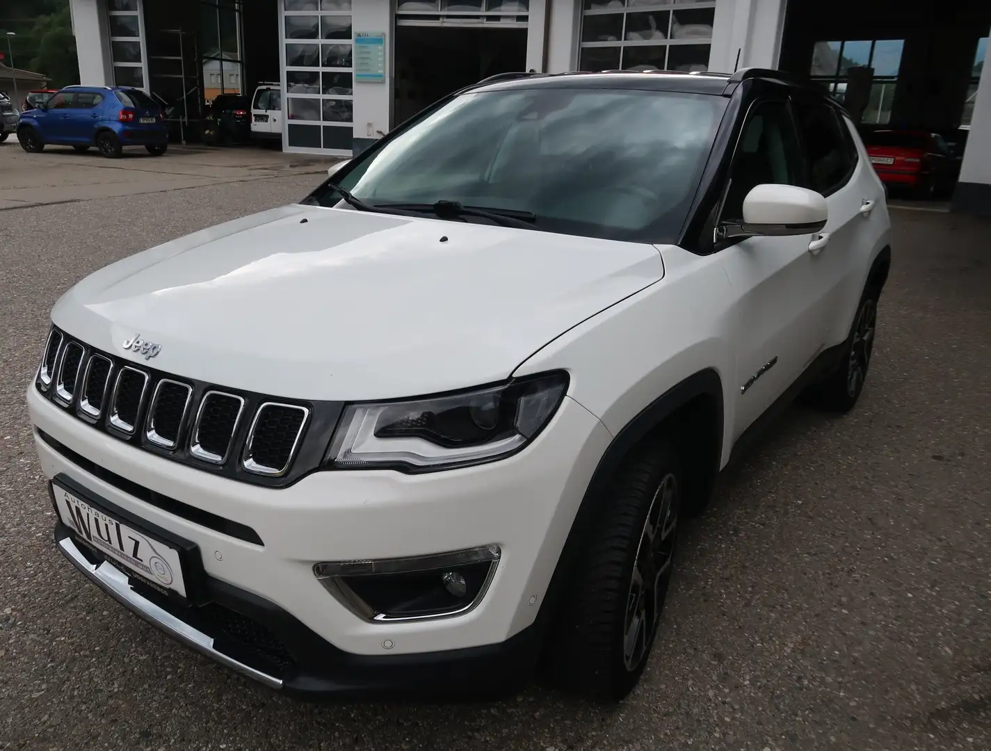 Jeep Compass 1,4 MultiAir2 AWD Limited Aut. Weiß - 2