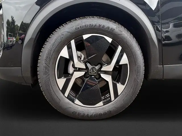 Peugeot 2008 view 10