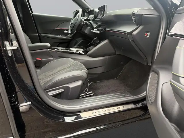 Peugeot 2008 view 13