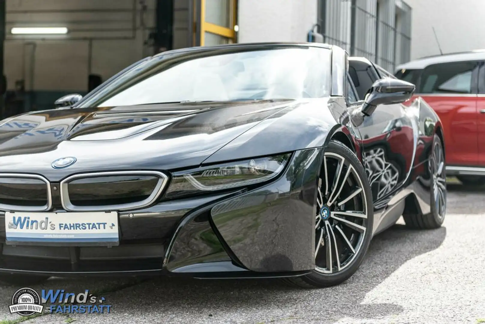 BMW i8 Roadster Grau - 2