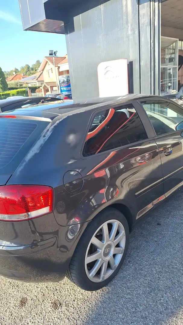 Audi A3 Sportback 2.0 tdi Ambition - 2