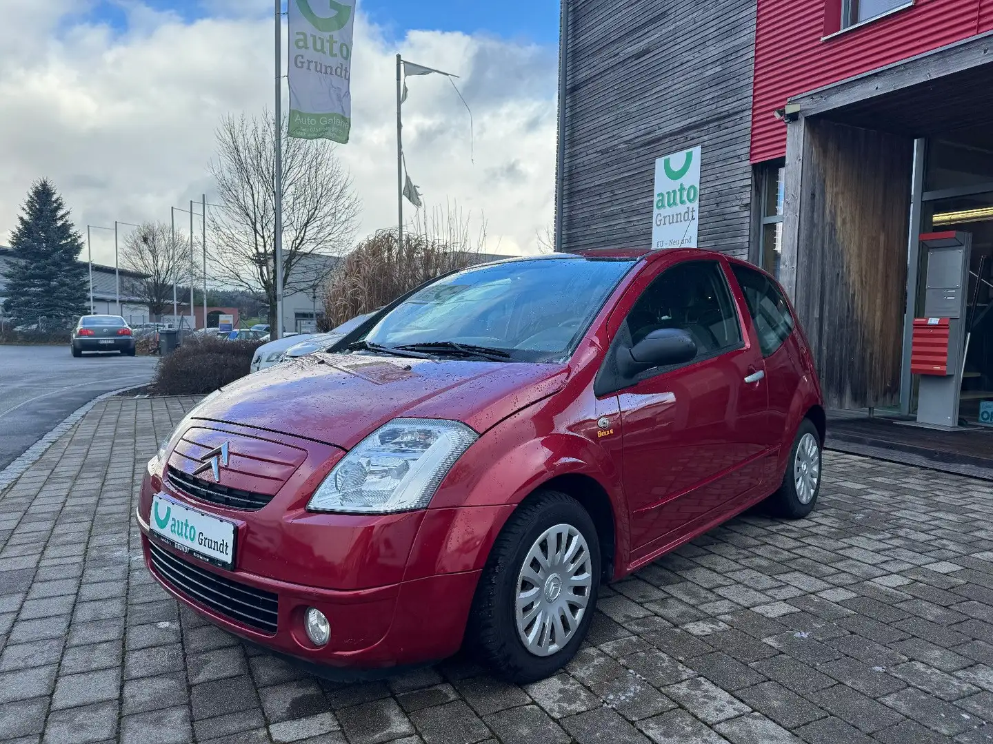 Citroen C2 1.4 VTR Plus nur 51.000 KM !! Rouge - 1