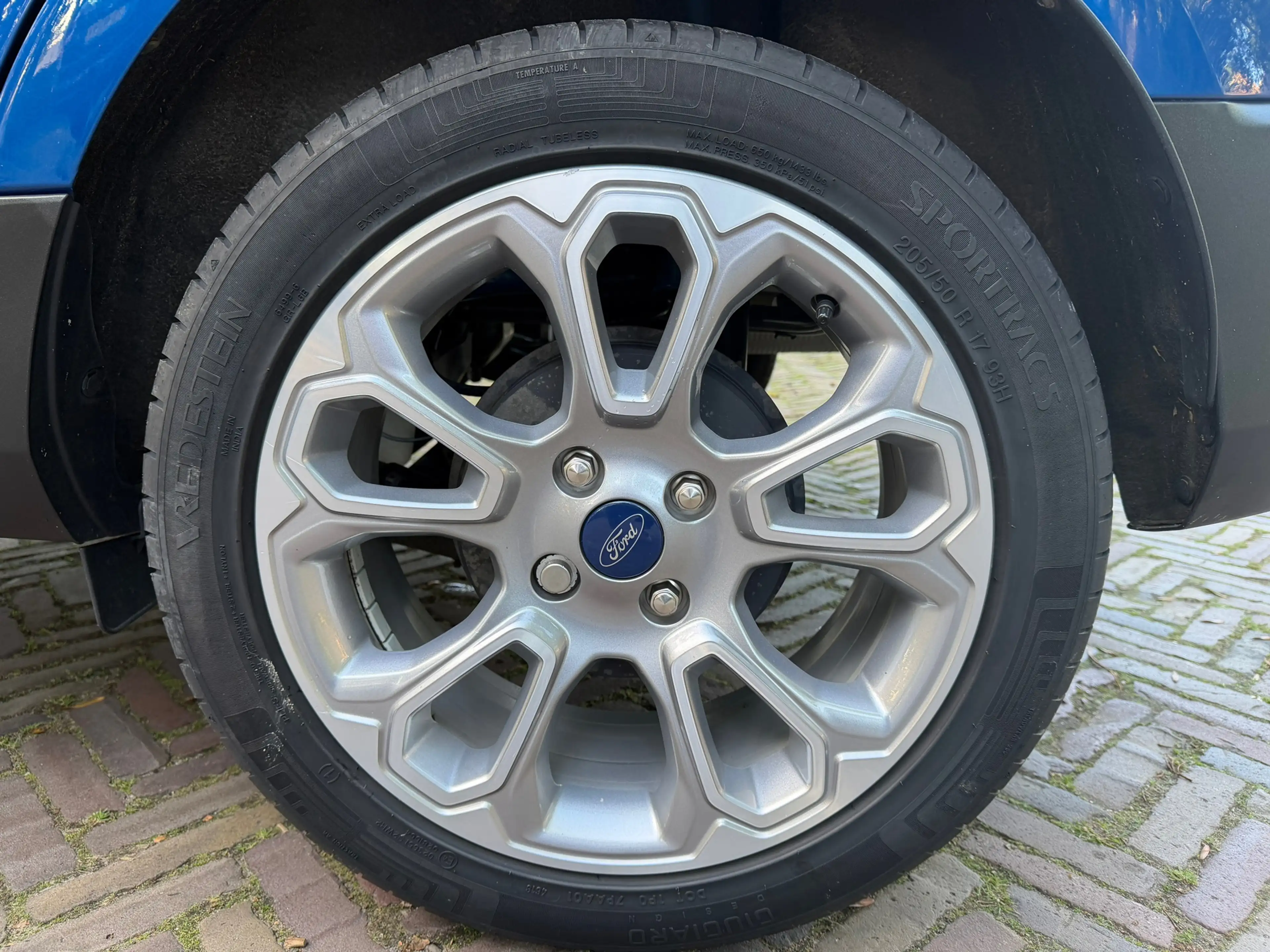 Ford EcoSport 1.0 EcoBoost Titanium. Wij zijn altijd de goedkoop — photo 9