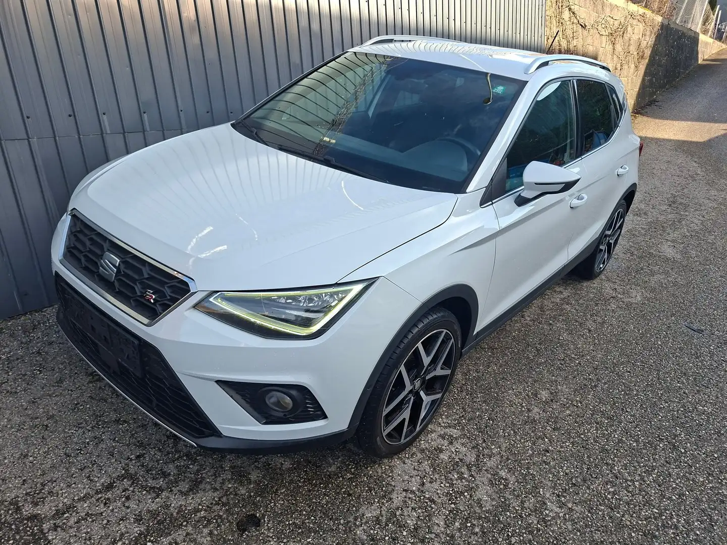 SEAT Arona FR EcoTSI DSG Weiß - 1