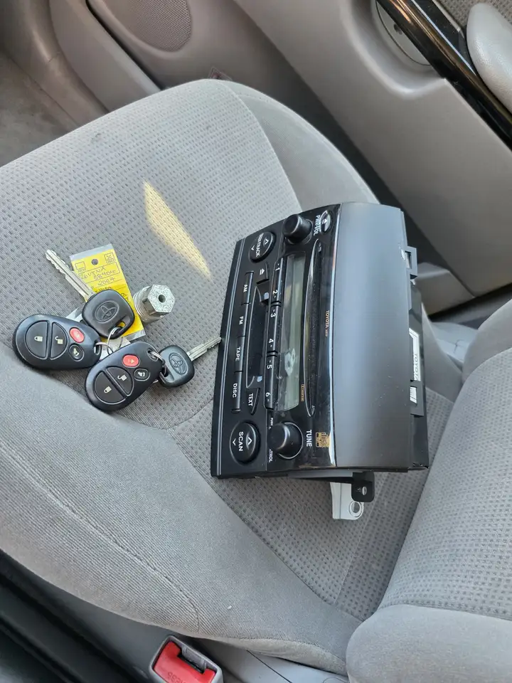 Toyota Sienna снимка Toyota Sienna