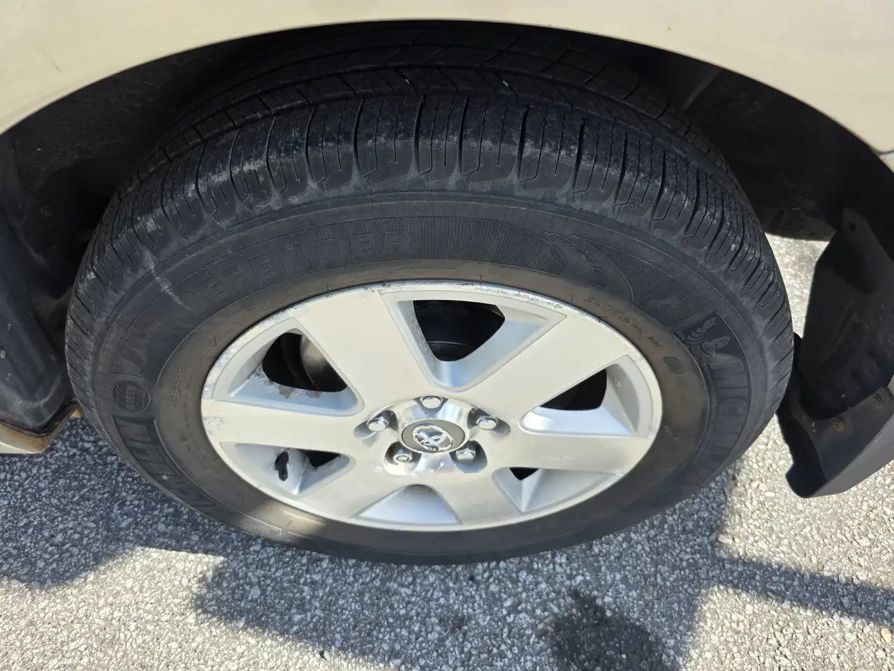 Toyota Sienna снимка Toyota Sienna