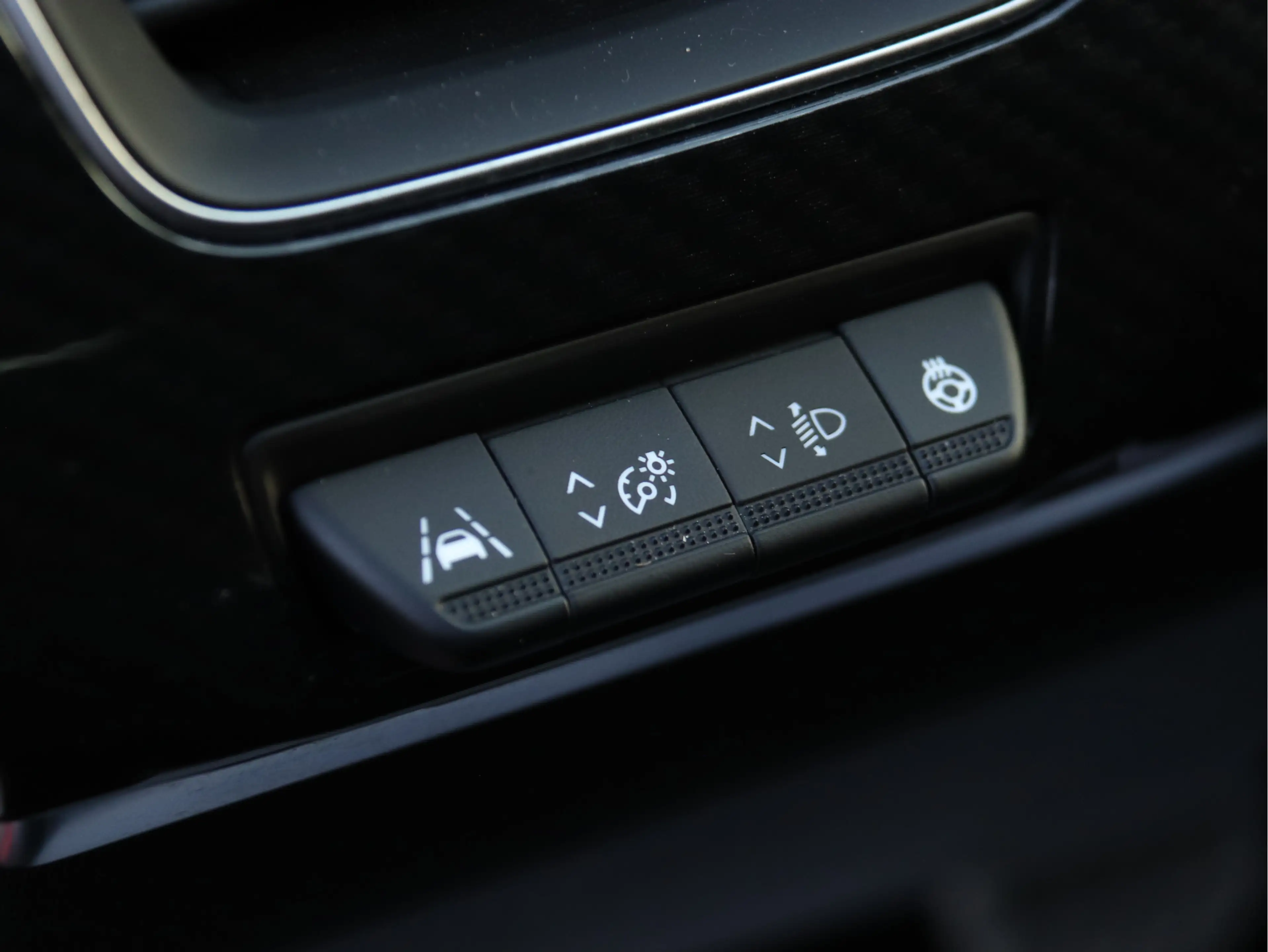 Renault Arkana 1.6 E-Tech full hybrid 145 R.S. Line LEER / PACK L — photo 11