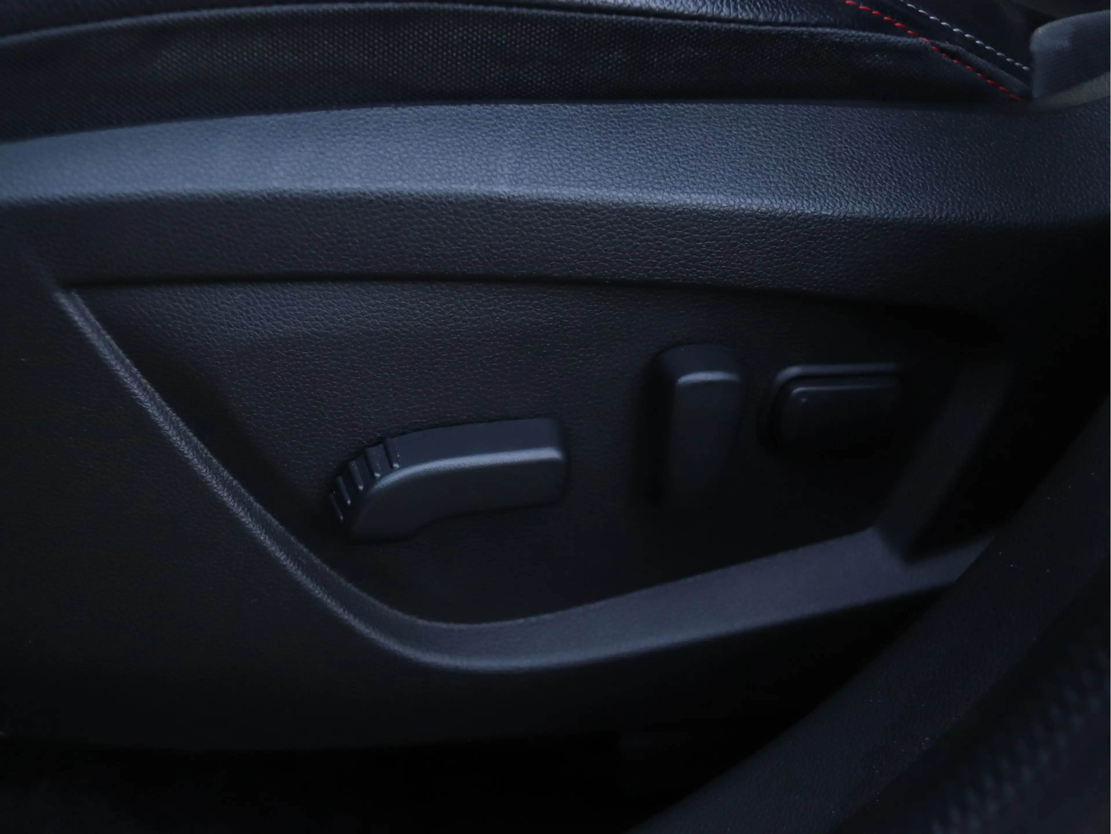 Renault Arkana 1.6 E-Tech full hybrid 145 R.S. Line LEER / PACK L — photo 9