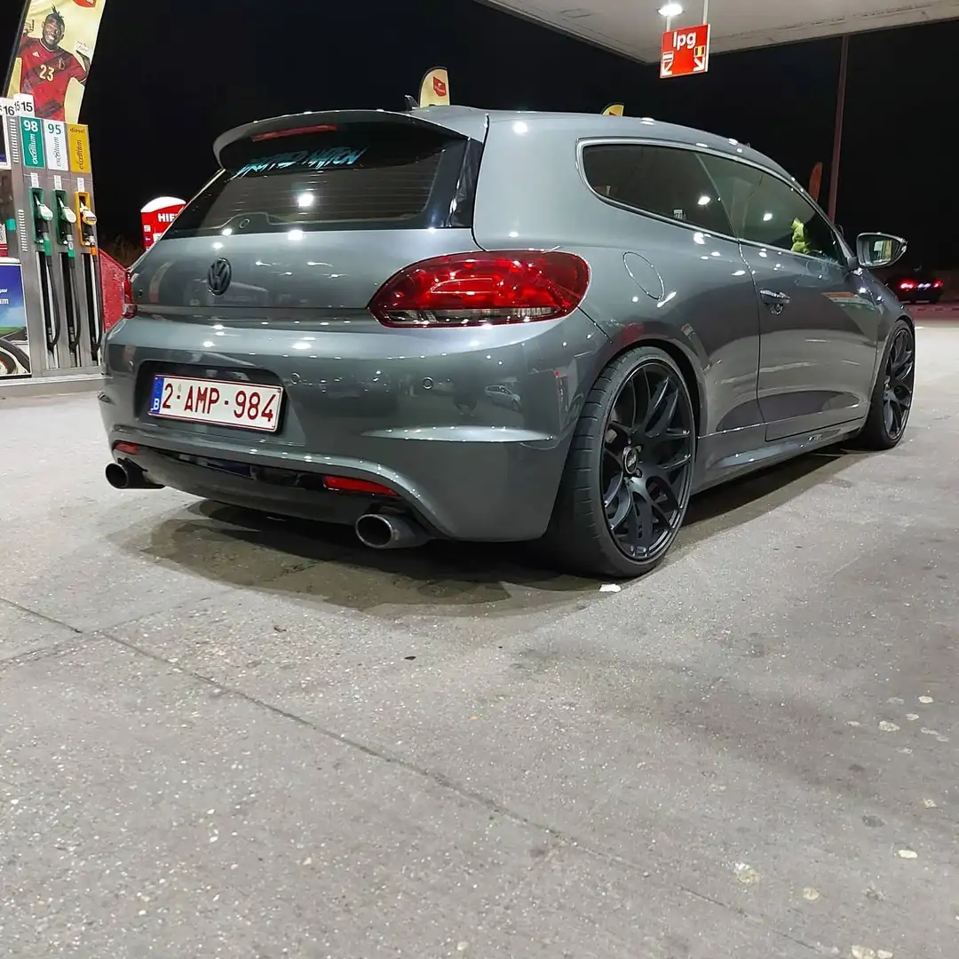 Volkswagen Scirocco R - 2